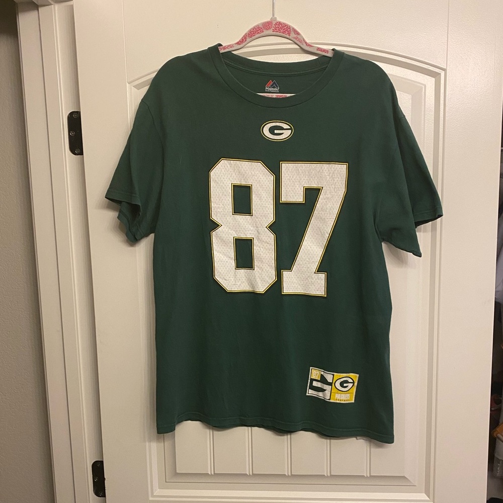 Men’s Packers shirt
